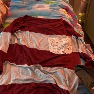 Quarter sleeve shirt